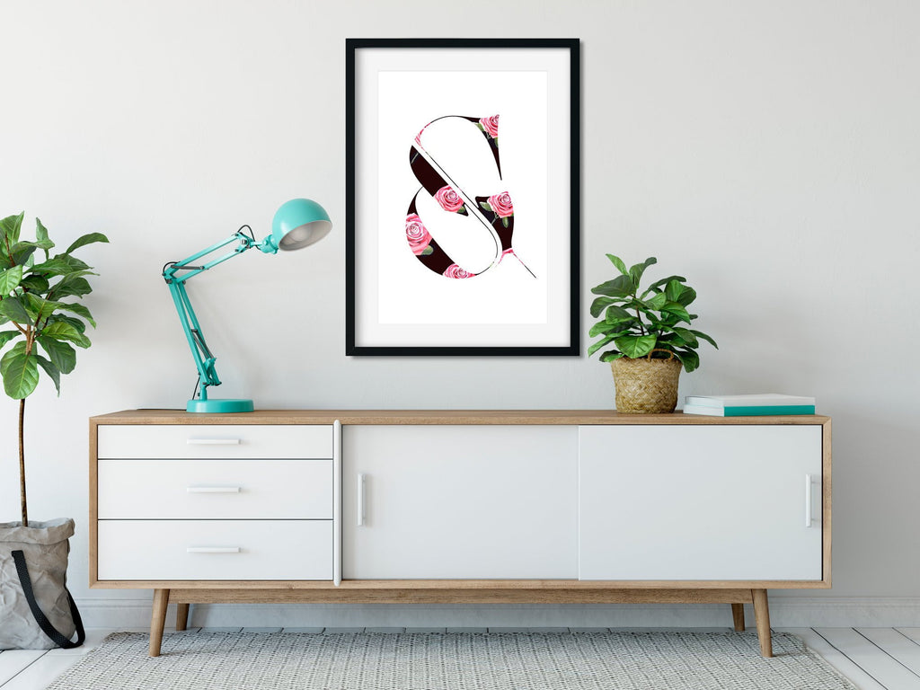 Super sexy ampersand poster designed by Moshik Nadav Typography